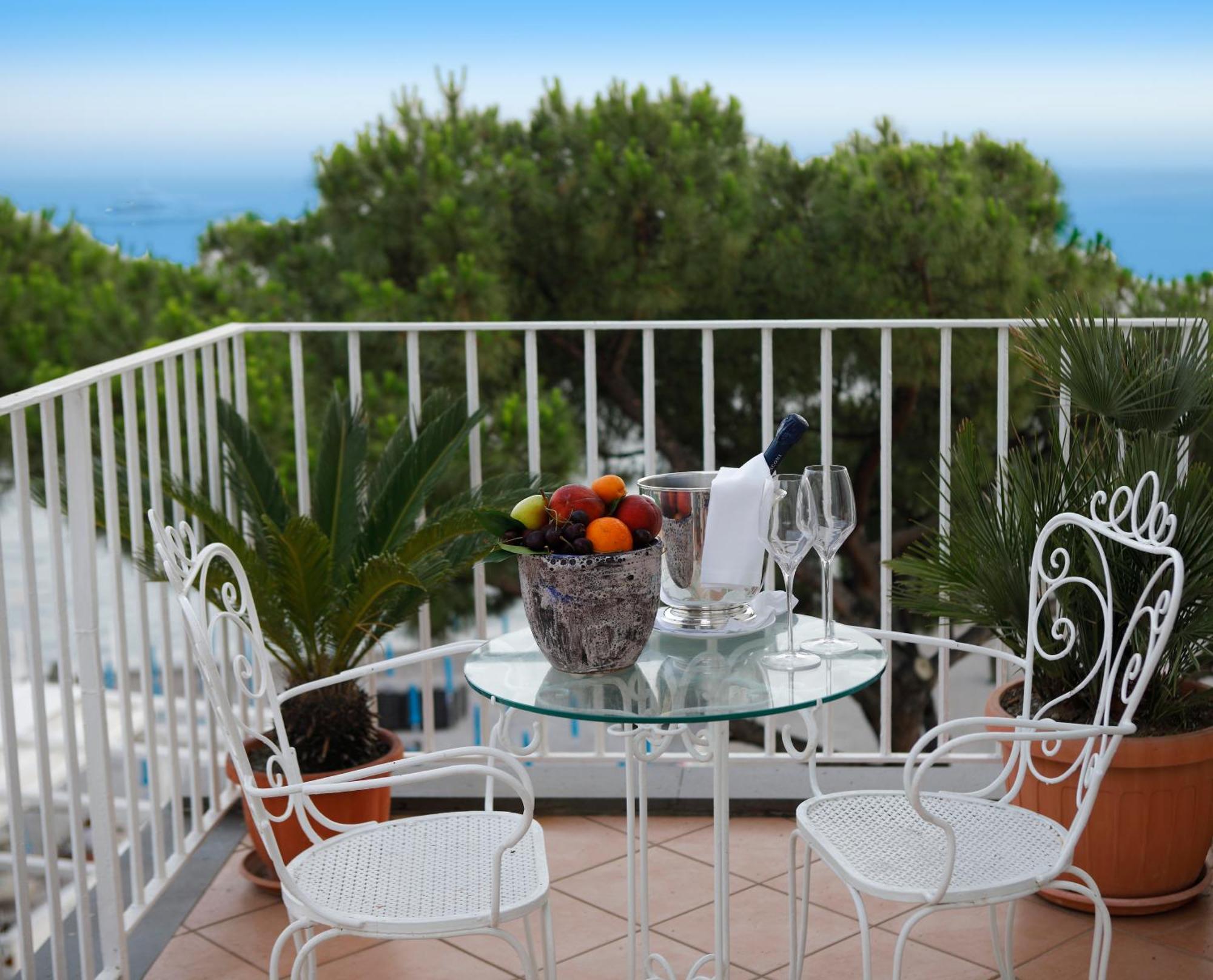 Hotel Residence Amalfi Esterno foto