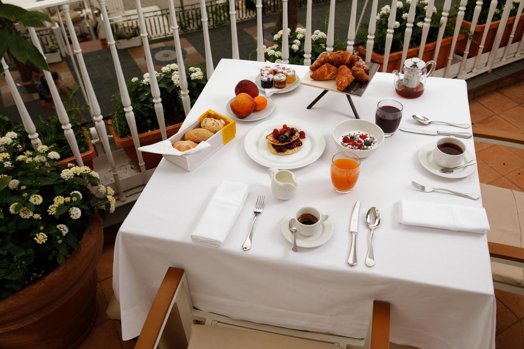 Hotel Residence Amalfi Esterno foto