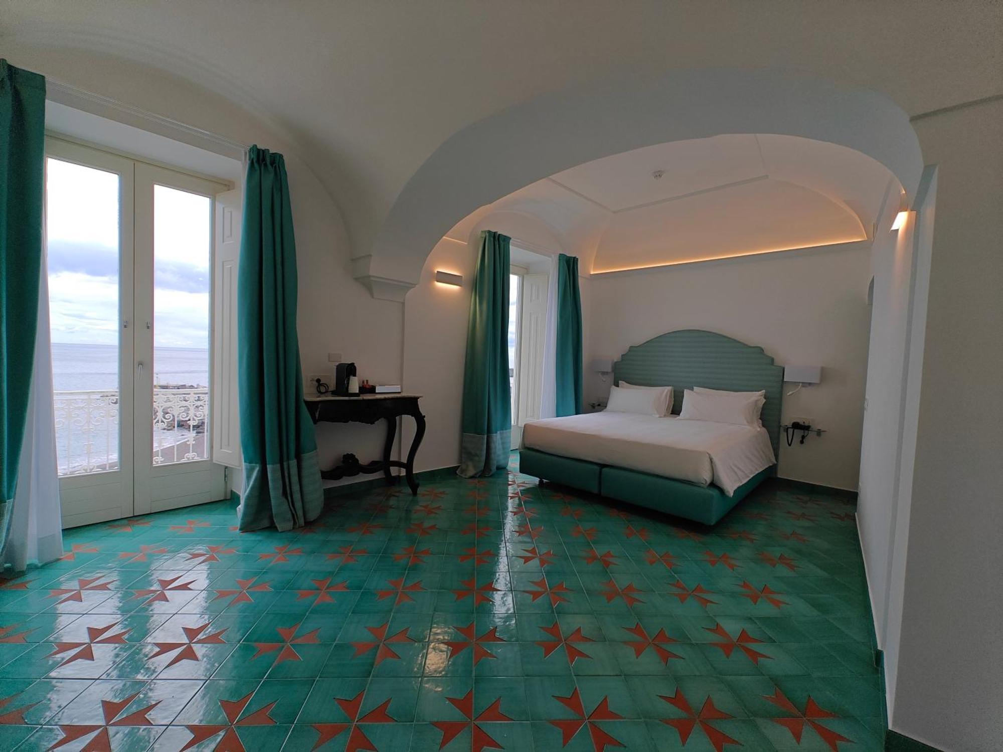 Hotel Residence Amalfi Esterno foto