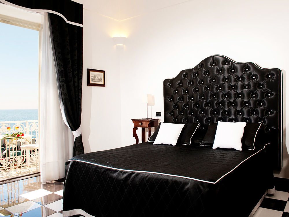 Hotel Residence Amalfi Esterno foto